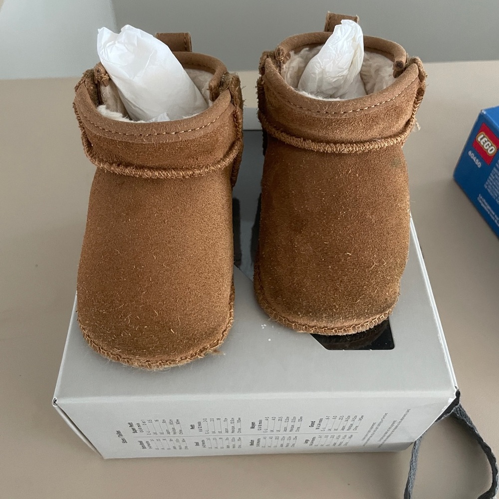 UGG ultra mini infant boots